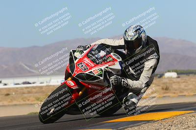 media/Oct-08-2022-SoCal Trackdays (Sat) [[1fc3beec89]]/Turn 9 Inside (10am)/